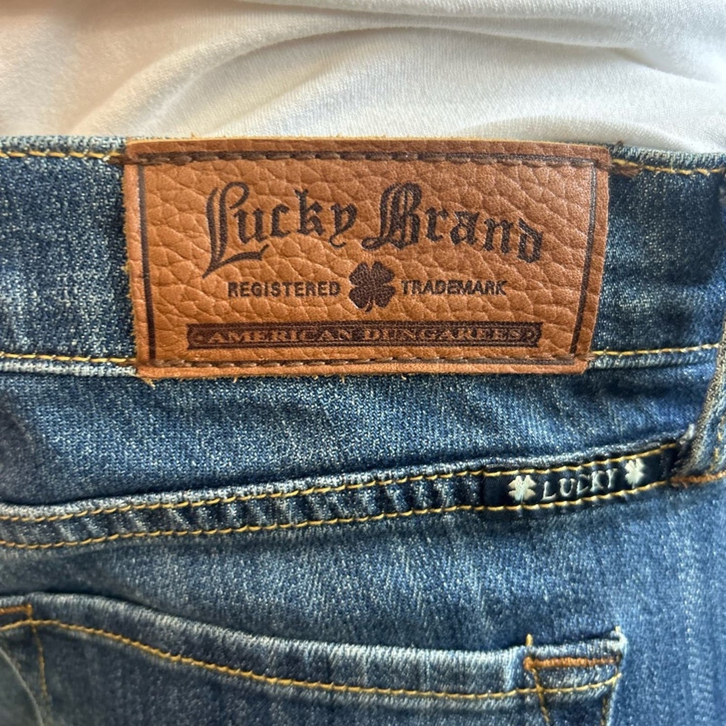 Lucky Brank Ankle Jeans NWT Size 28