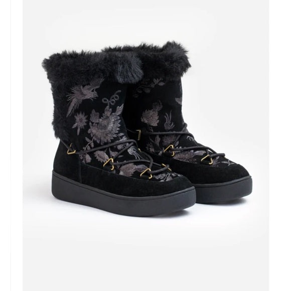 Johnny Was Freya Suede Moon Boot NWT Size 8