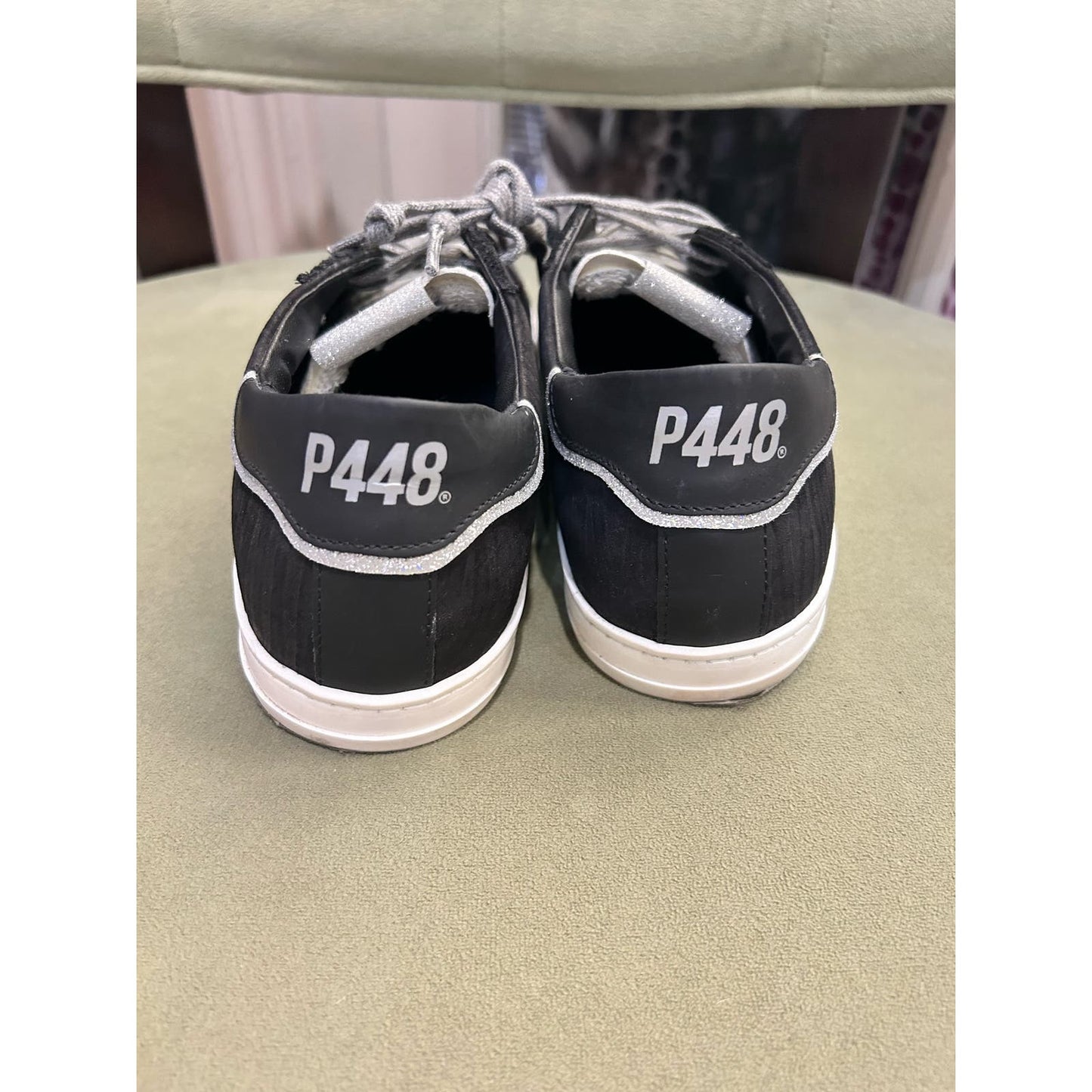 P448 John W Sneakers Size 37