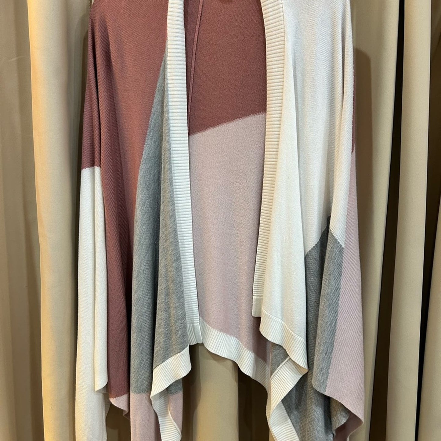 Lululemon Hatha Wrap Quicksand / Misty Pink / White / Heathered Core Light Grey