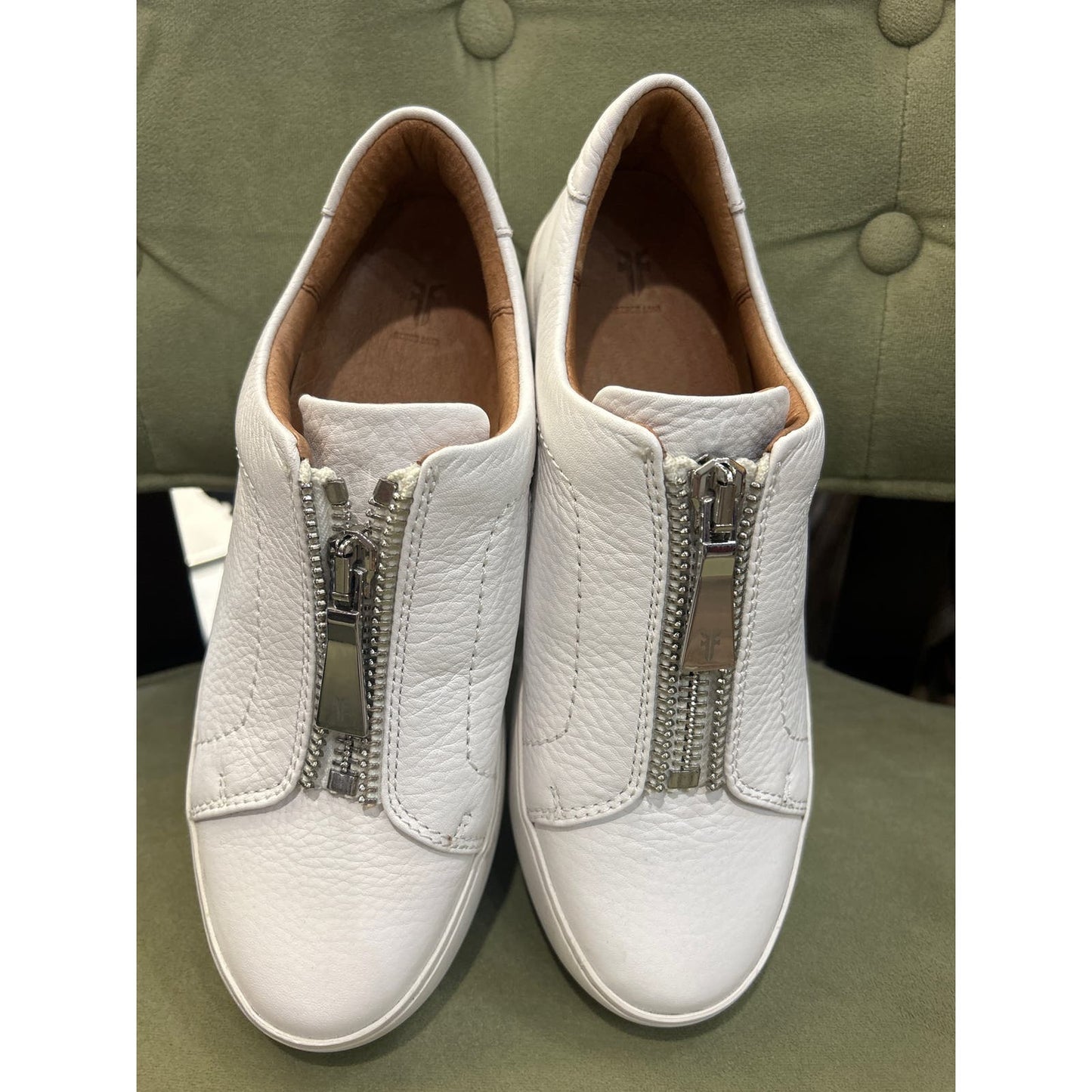 Frye Women's Lena Zip Low Sneaker Size 7.5
